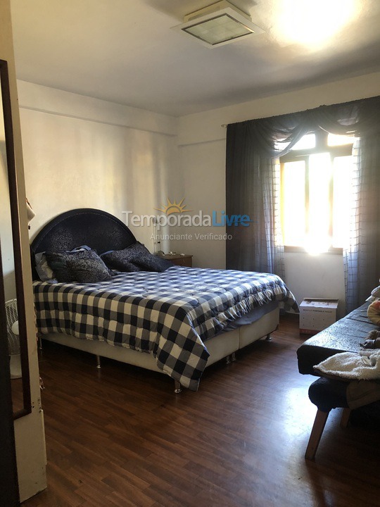 Apartamento para aluguel de temporada em Blumenau (Vila Nova Vila Germânica)