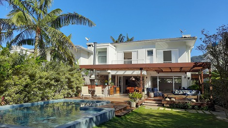 Casa para alugar em São Sebastião - Juquehy