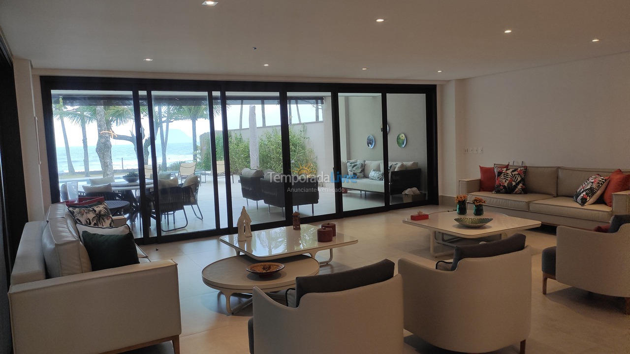 Casa para aluguel de temporada em São Sebastião (Praia do Engenho)