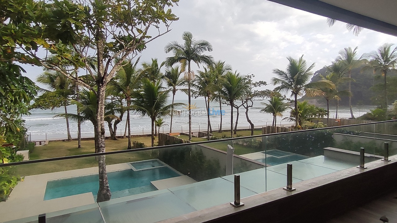 Casa para aluguel de temporada em São Sebastião (Praia do Engenho)