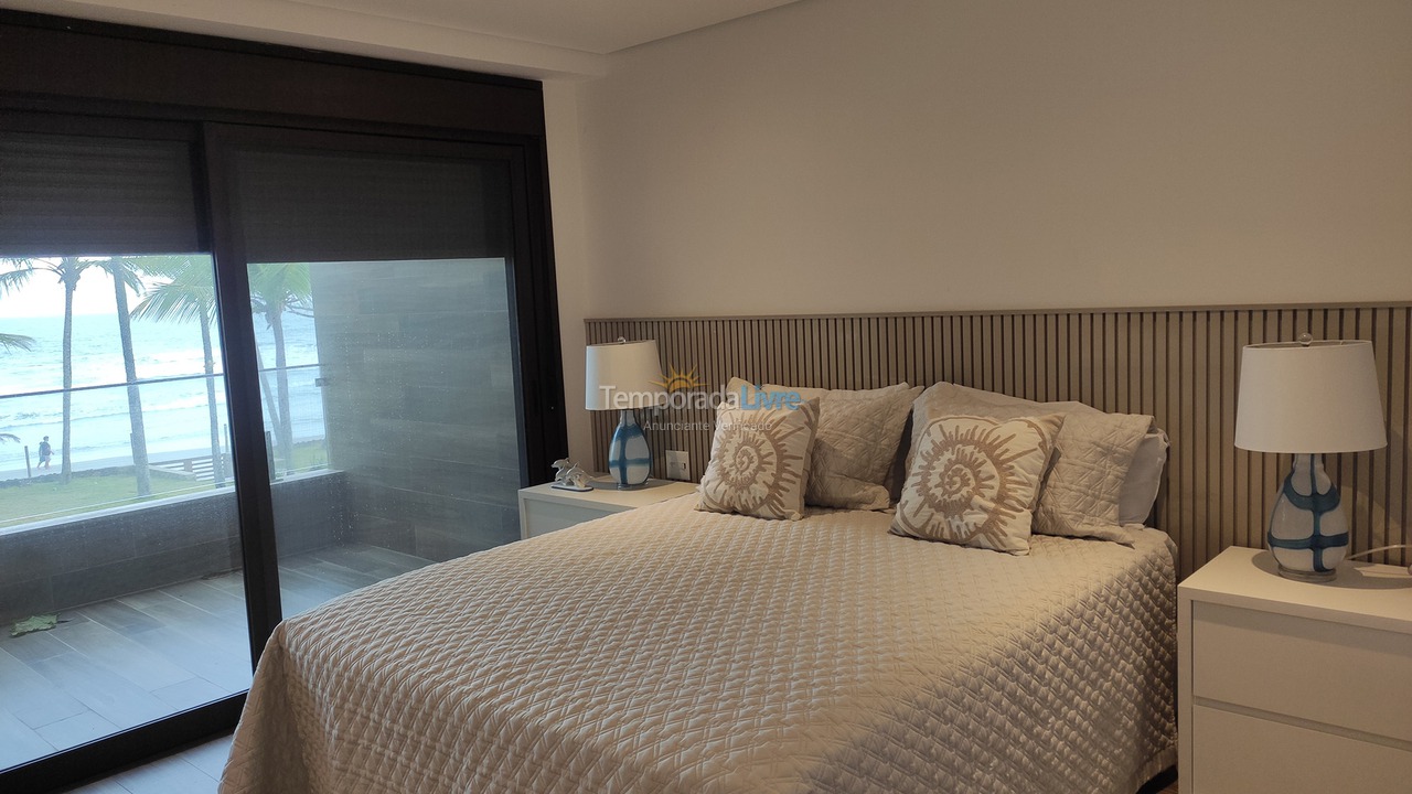 Casa para aluguel de temporada em São Sebastião (Praia do Engenho)