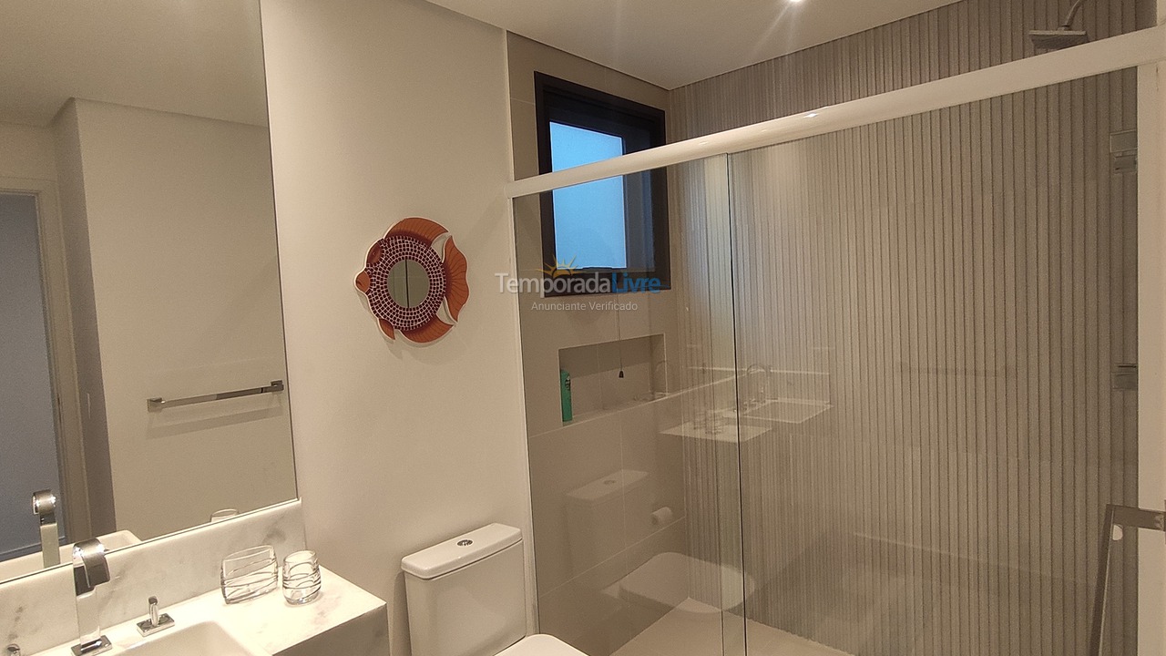 Casa para aluguel de temporada em São Sebastião (Praia do Engenho)