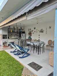 Cantão do Indaiá Casa Pé na Areia em Bertioga