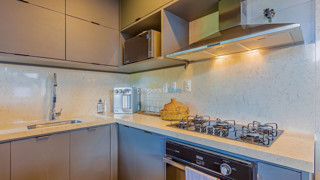 Apartamento para alquiler de vacaciones em Mata de São João (Praia do Forte)