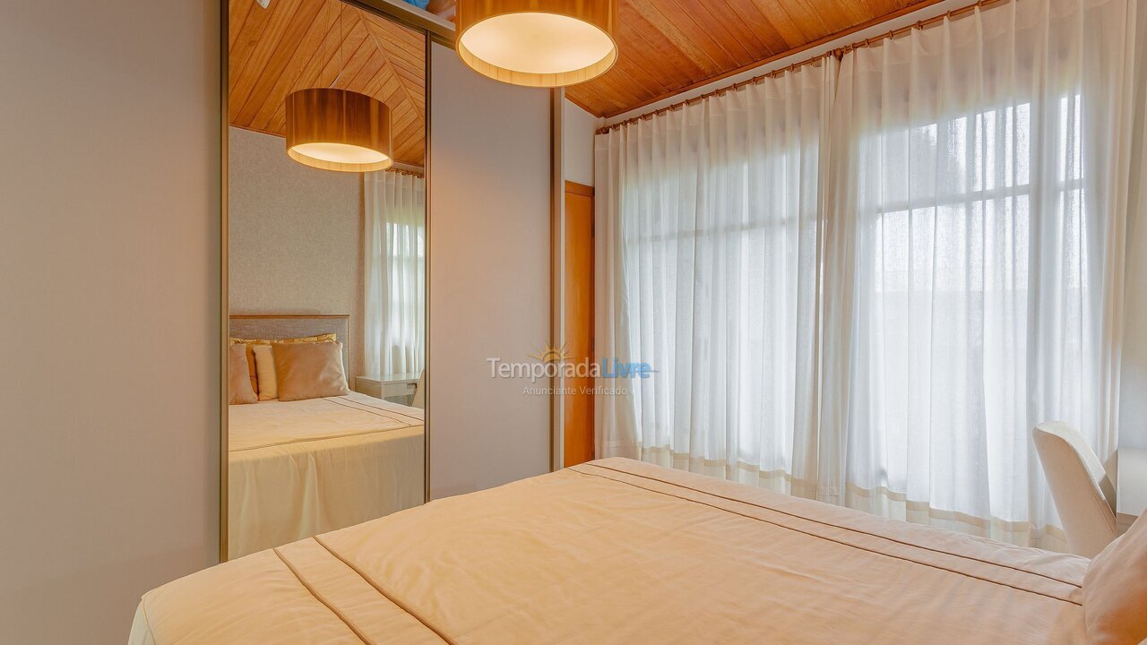 Apartamento para alquiler de vacaciones em Mata de São João (Praia do Forte)