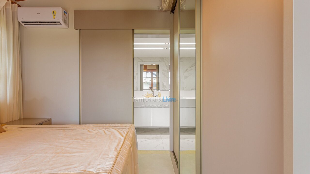 Apartamento para alquiler de vacaciones em Mata de São João (Praia do Forte)