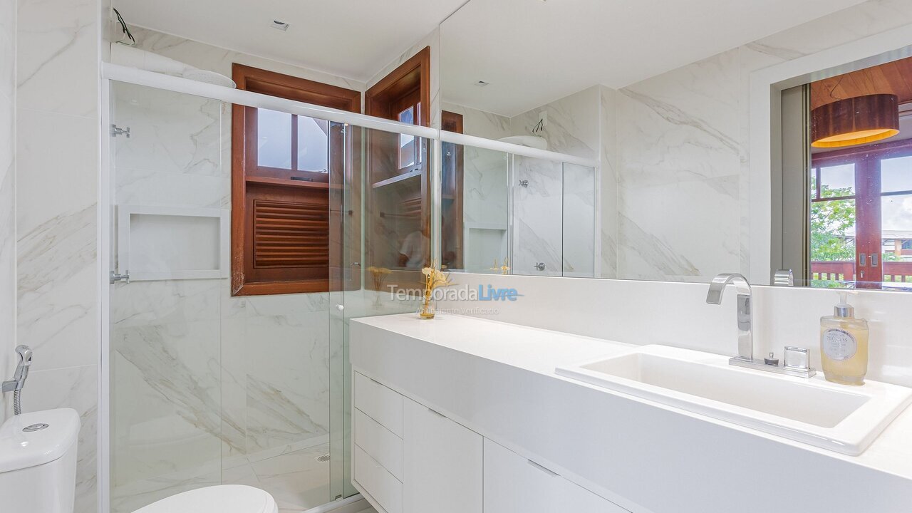 Apartamento para alquiler de vacaciones em Mata de São João (Praia do Forte)