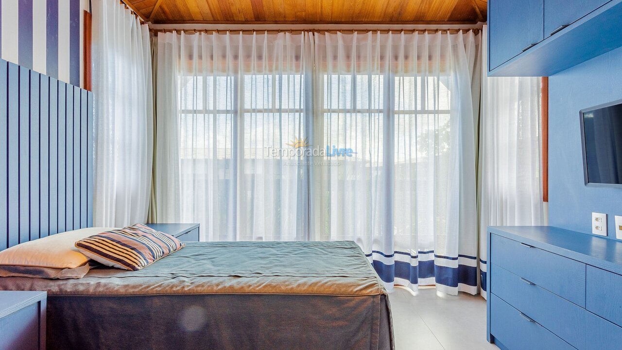 Apartamento para alquiler de vacaciones em Mata de São João (Praia do Forte)