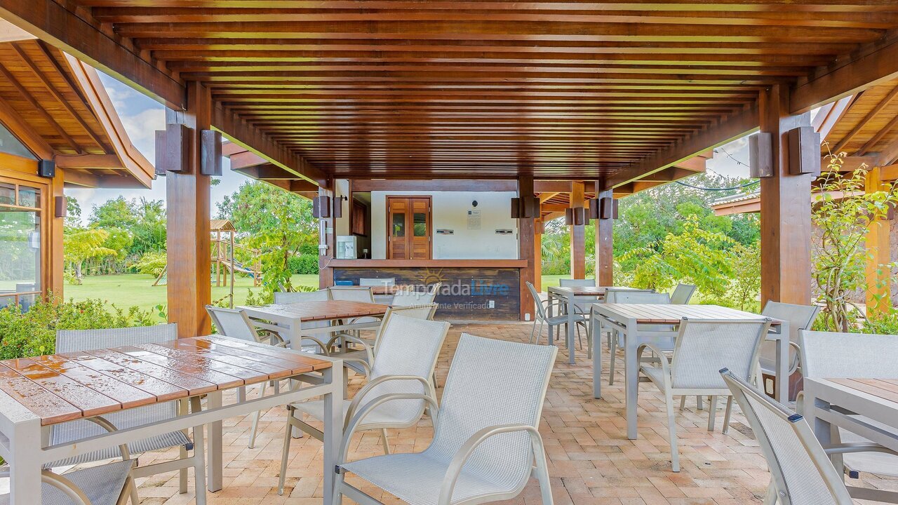 Apartamento para alquiler de vacaciones em Mata de São João (Praia do Forte)