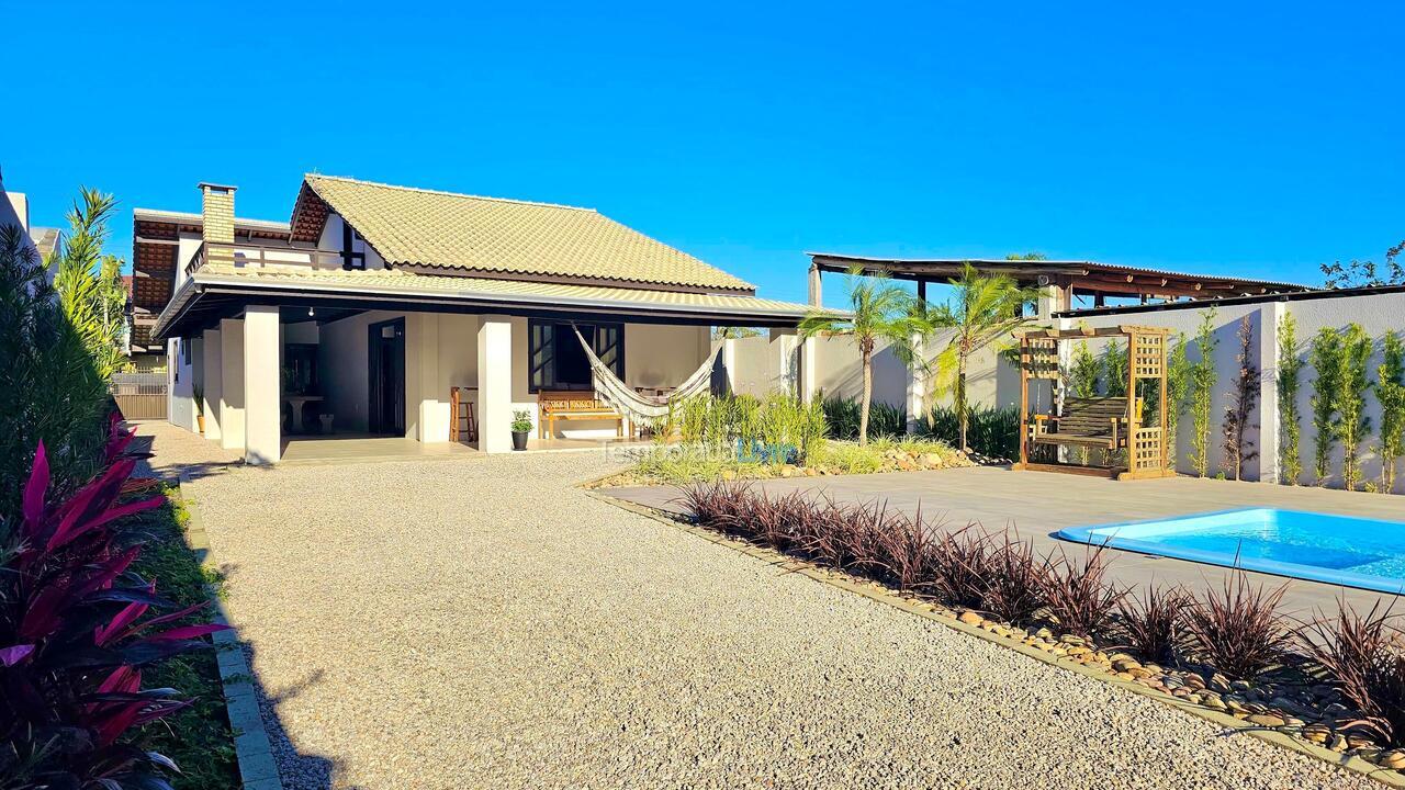 Casa para alquiler de vacaciones em Bombinhas (Mariscal)
