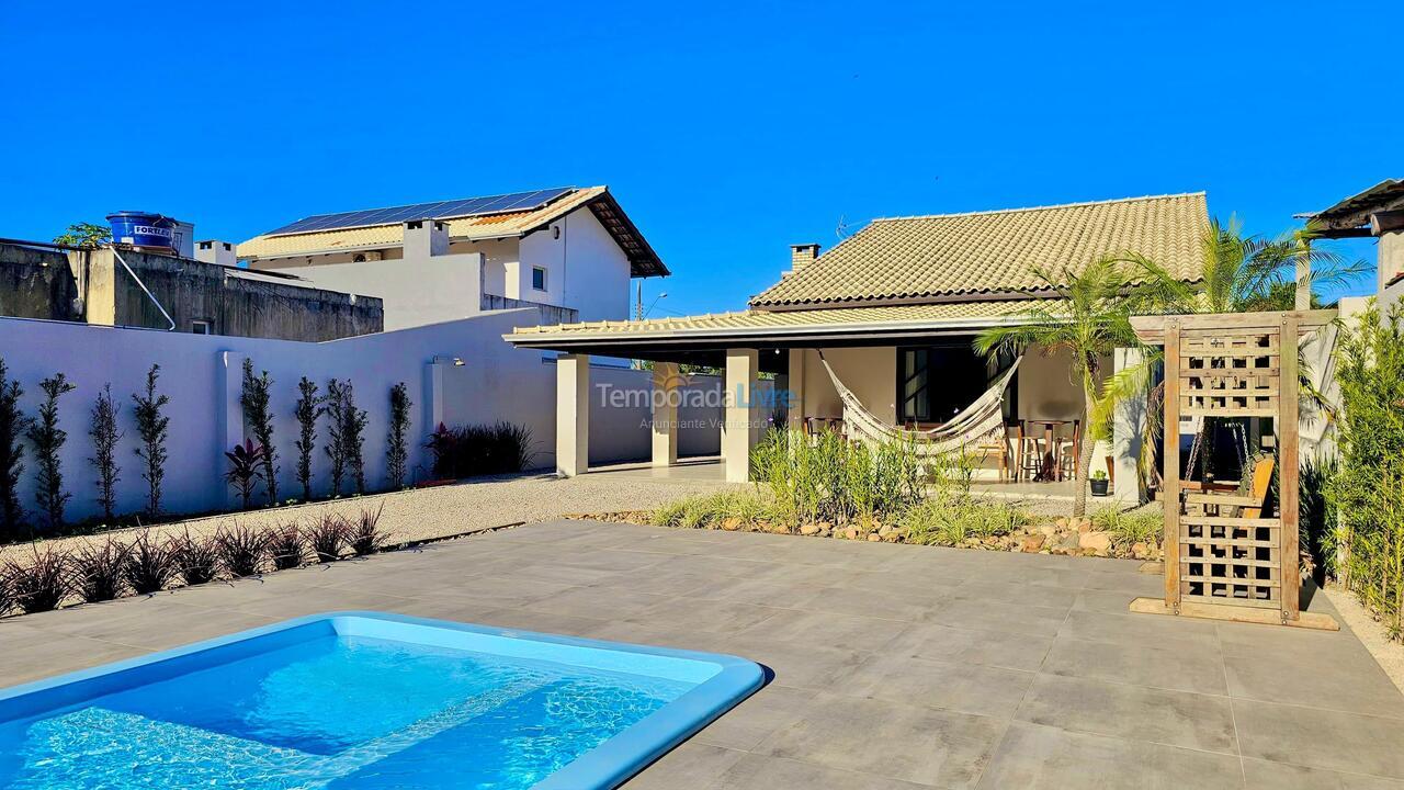 Casa para alquiler de vacaciones em Bombinhas (Mariscal)