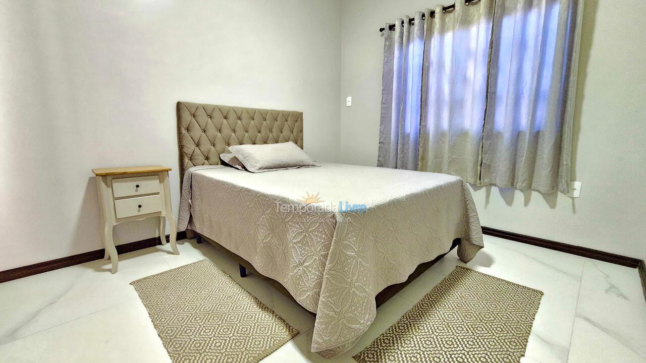 Casa para alquiler de vacaciones em Bombinhas (Mariscal)