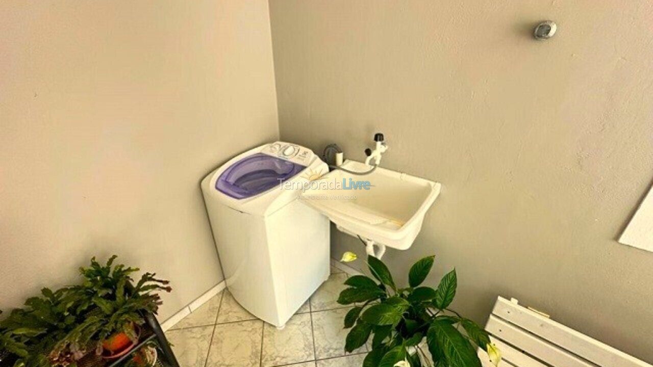 Casa para aluguel de temporada em Florianópolis (Ponta das Canas)