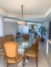 MARAVILHOSO APARTAMENTO FRENTE MAR