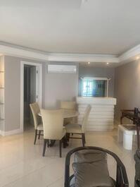 MARAVILHOSO APARTAMENTO FRENTE MAR