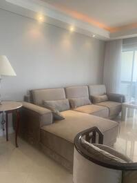 MARAVILHOSO APARTAMENTO FRENTE MAR