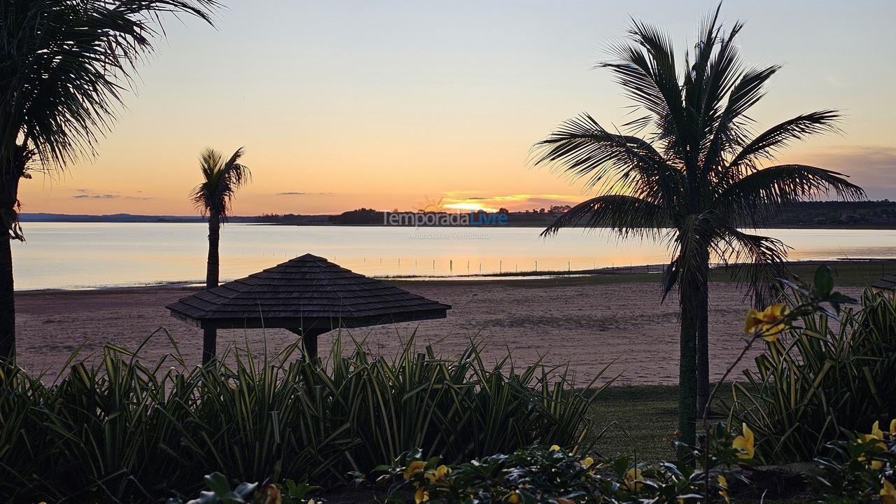 Casa para aluguel de temporada em Arandu (Riviera de Sta Cristina Represa Jurumirim)