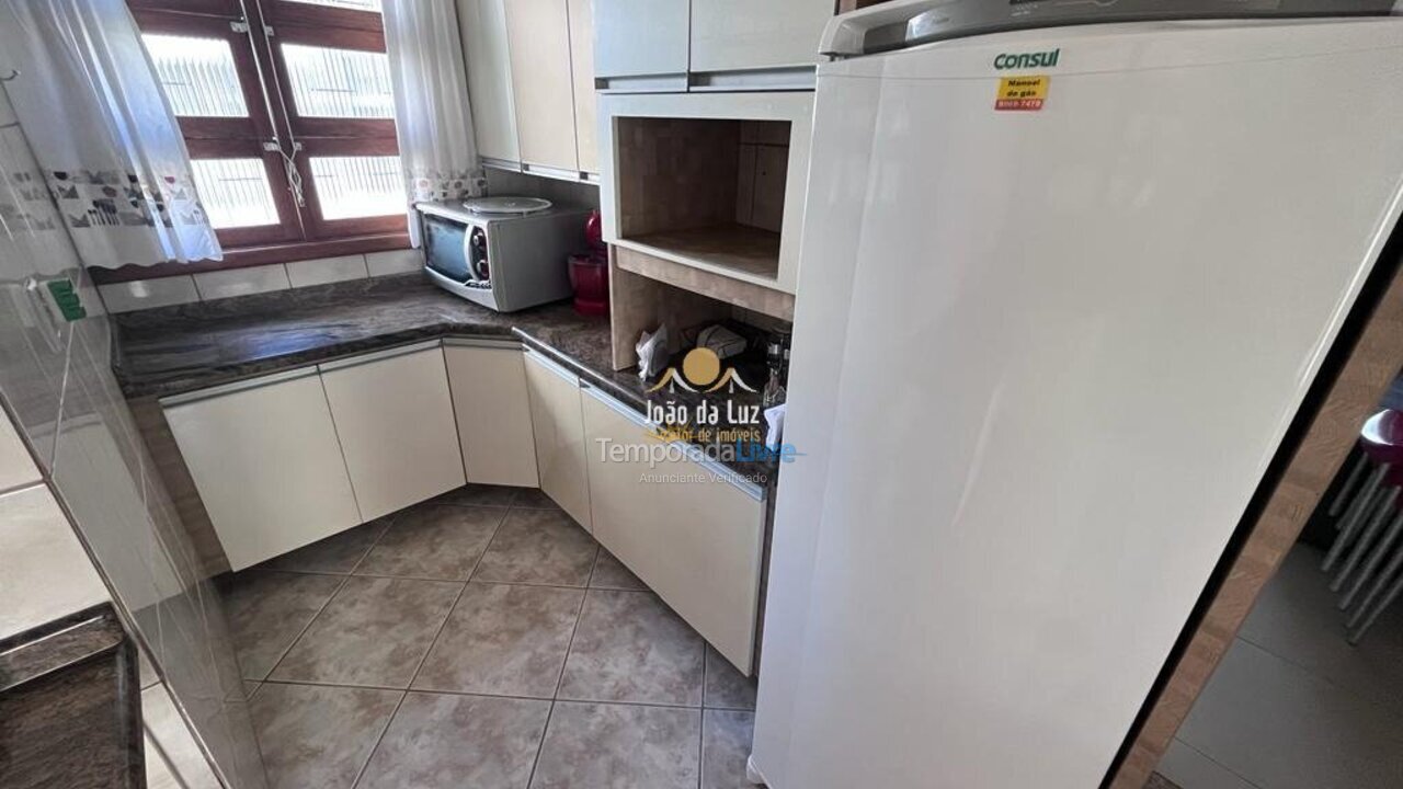 Casa para aluguel de temporada em Florianopolis (Canasvieiras)