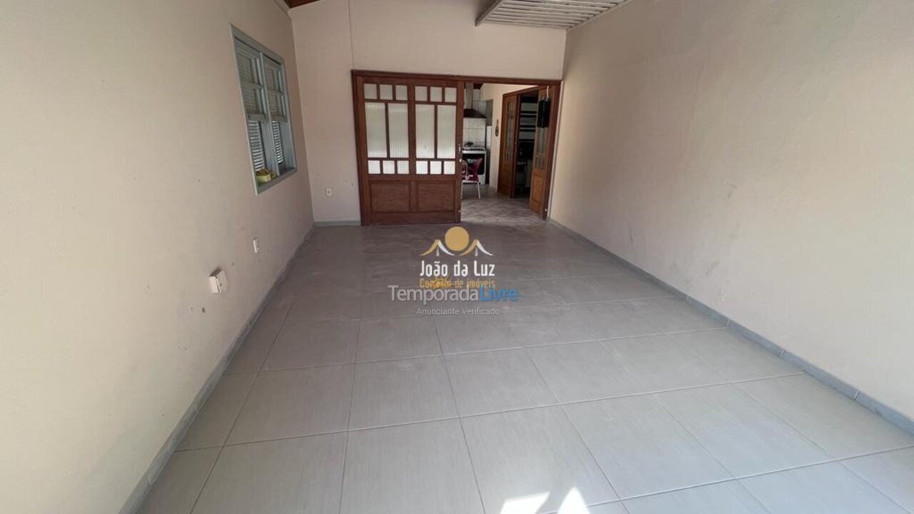 Casa para aluguel de temporada em Florianopolis (Canasvieiras)