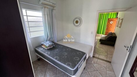 Seasonal house well located close to shops and the beach🏡🌅🏖️