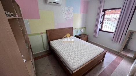 Seasonal house well located close to shops and the beach🏡🌅🏖️