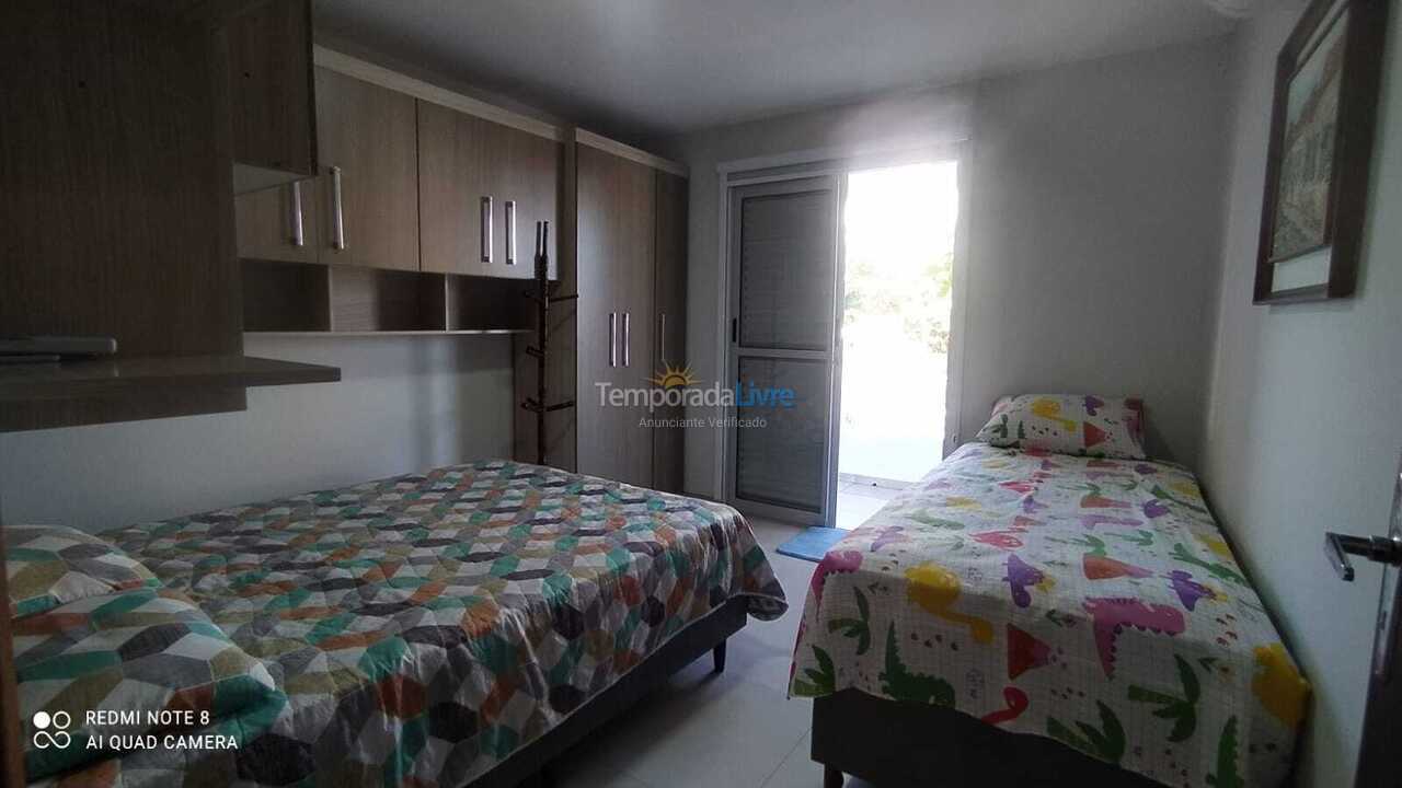 Casa para alquiler de vacaciones em Pontal do Paraná (Balneário Primavera)