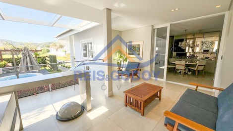 WONDERFUL 4 INTERNATIONAL JURERE SUITES