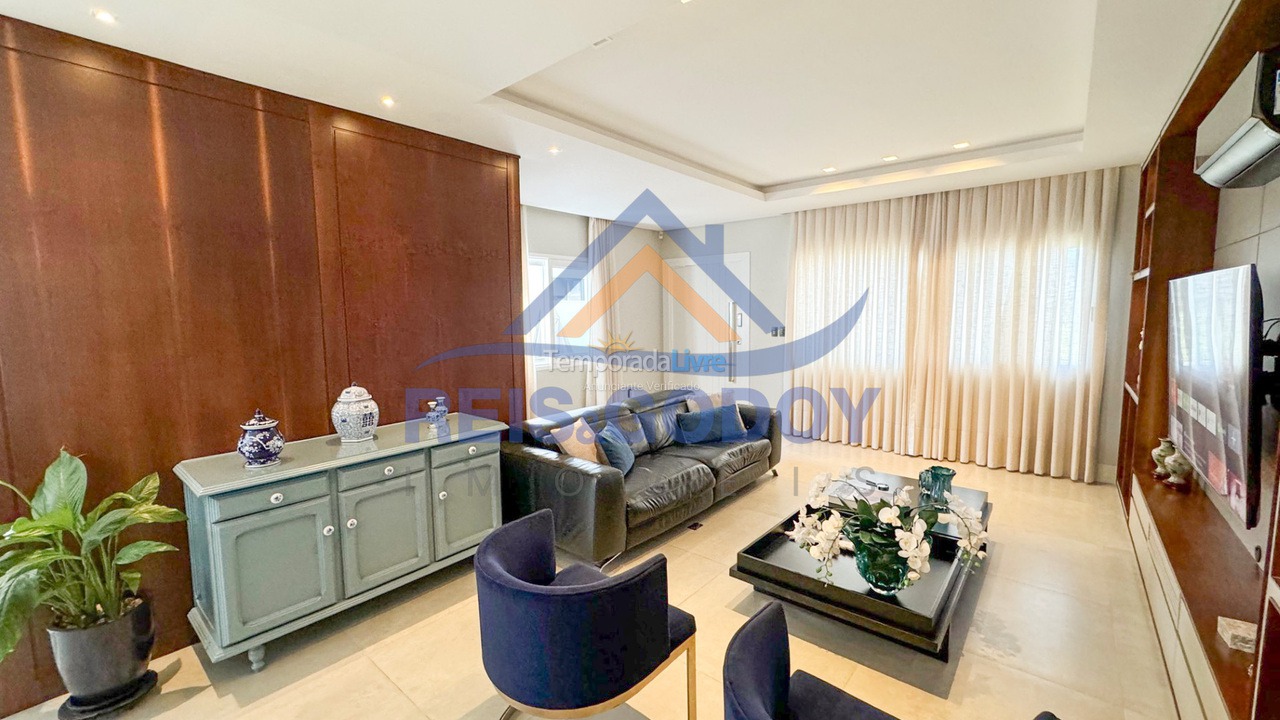 House for vacation rental in Florianopolis (Jurerê Internacional)