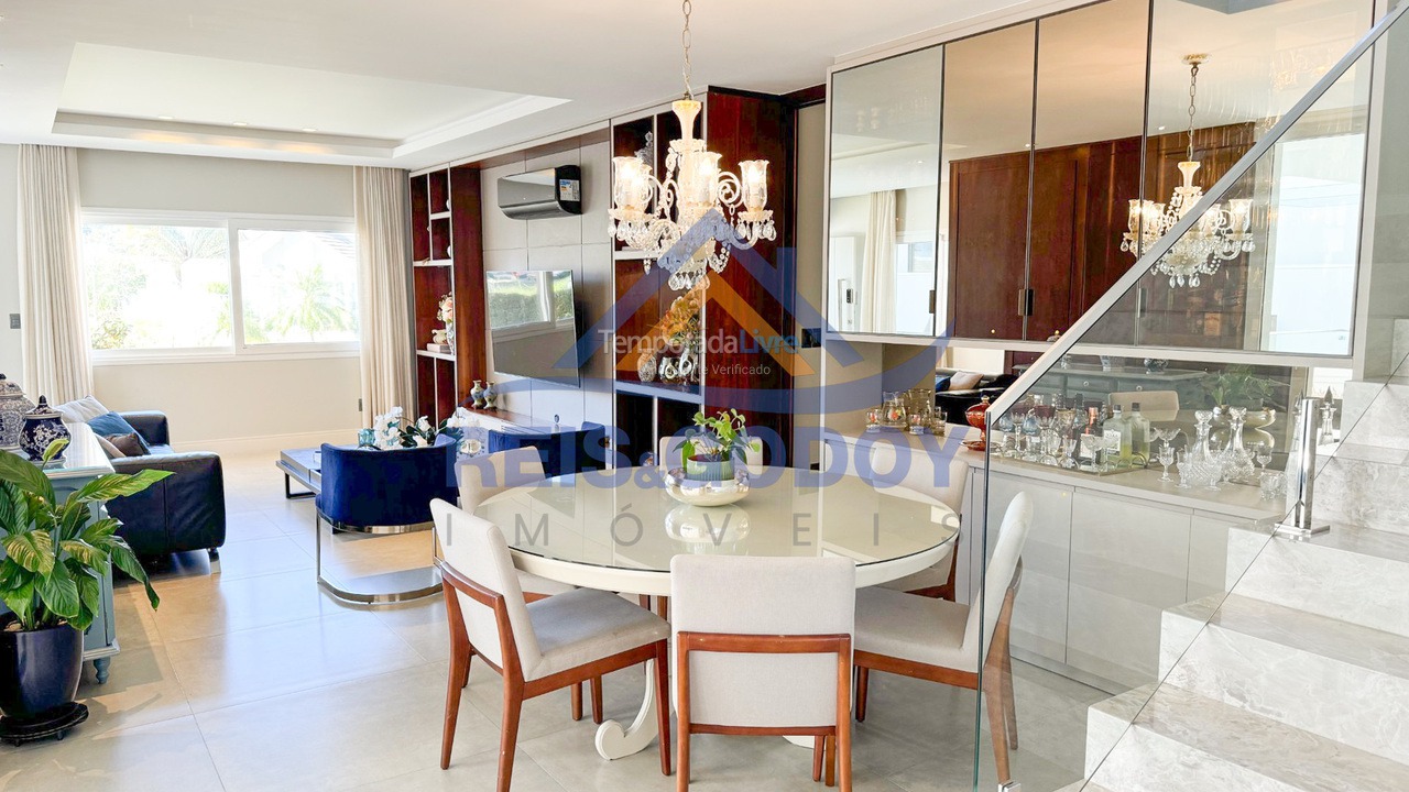 House for vacation rental in Florianopolis (Jurerê Internacional)