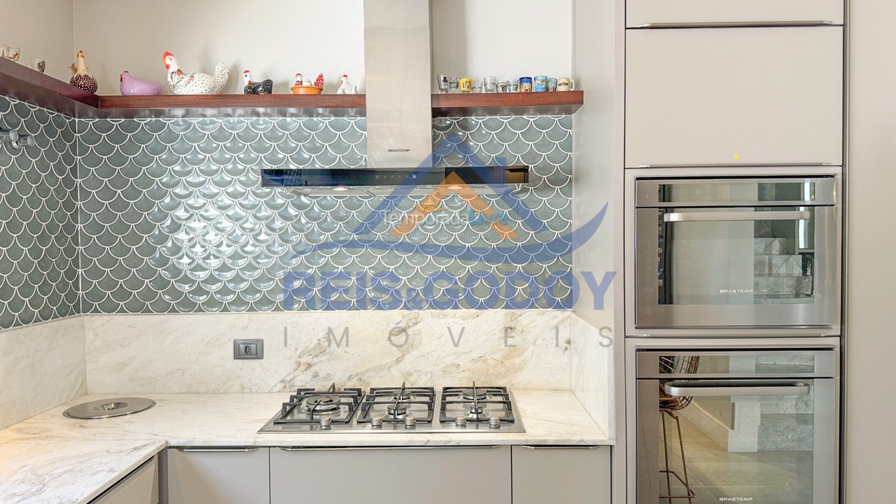 House for vacation rental in Florianopolis (Jurerê Internacional)