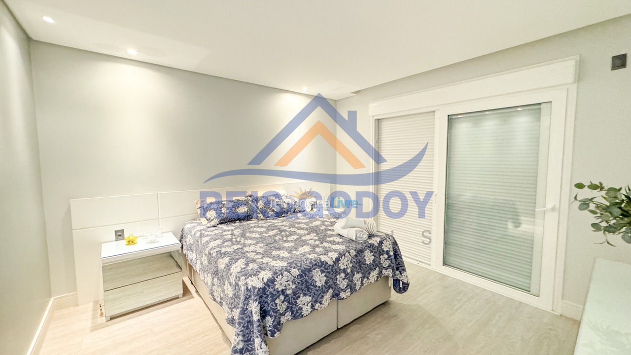 House for vacation rental in Florianopolis (Jurerê Internacional)