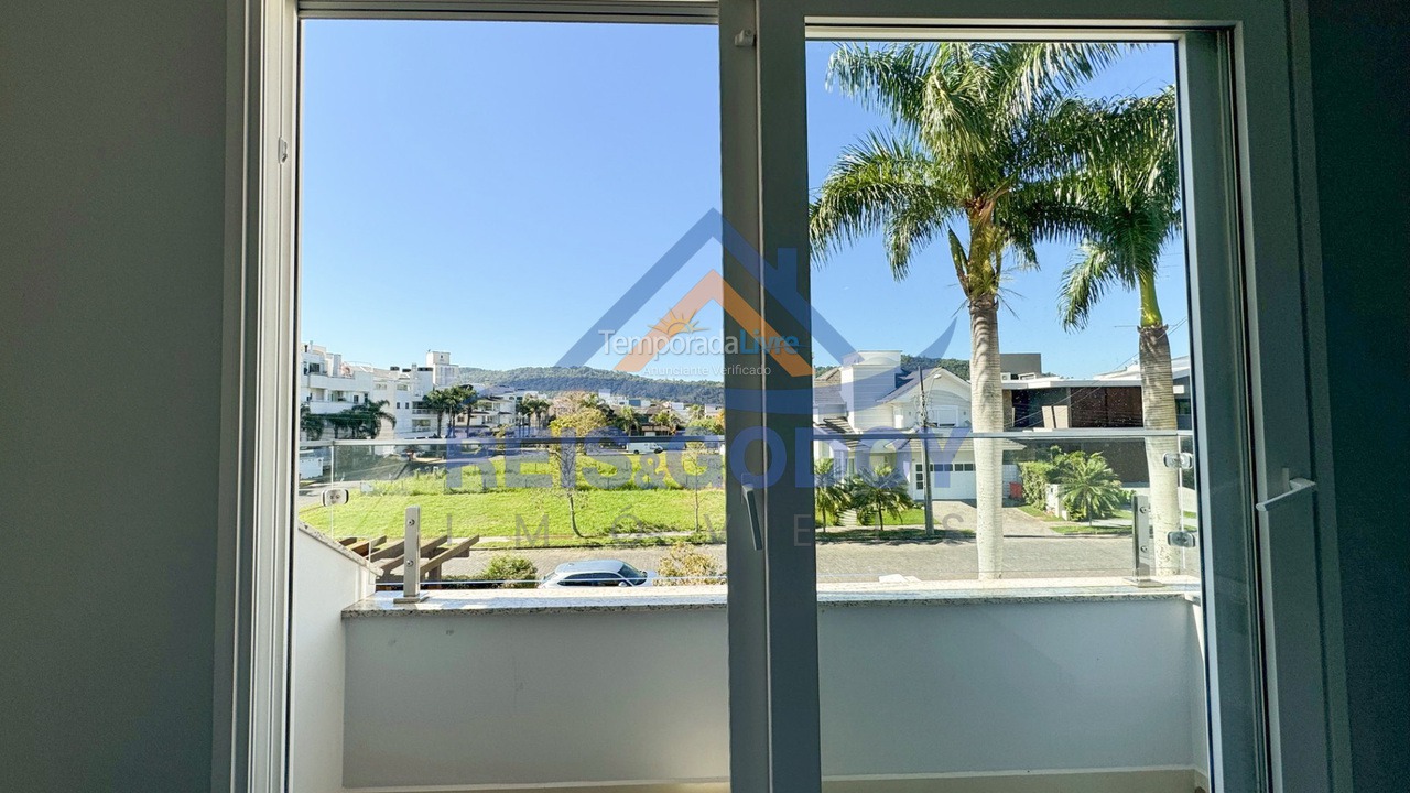 House for vacation rental in Florianopolis (Jurerê Internacional)