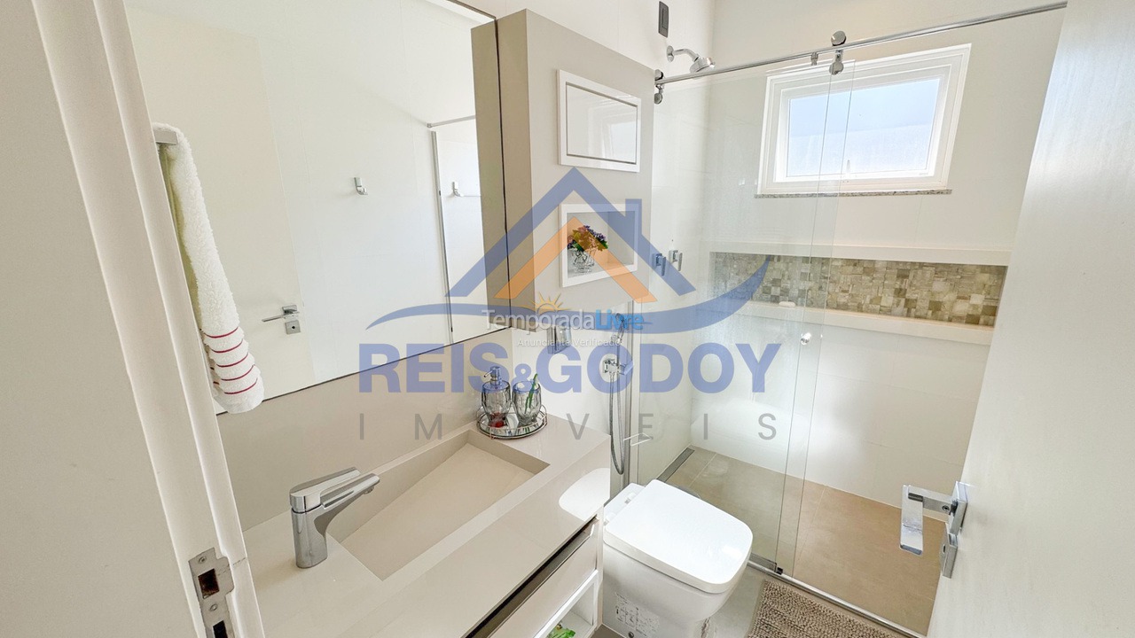 House for vacation rental in Florianopolis (Jurerê Internacional)