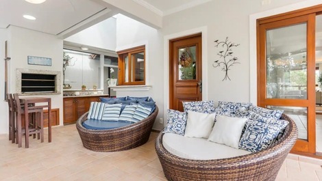 Espectacular casa para 18 personas, PRECIOS del VERANO SOLAMENTE por CONSULTA!