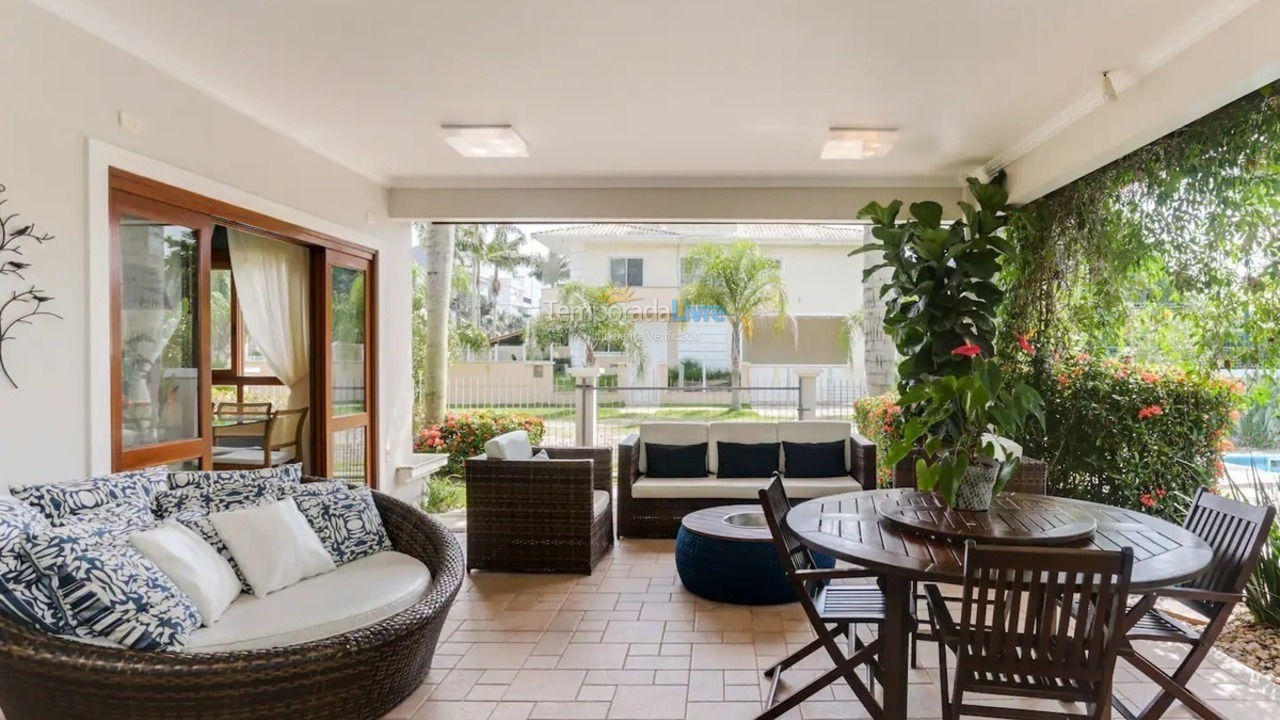 Casa para alquiler de vacaciones em Florianopolis (Jurerê Internacional)