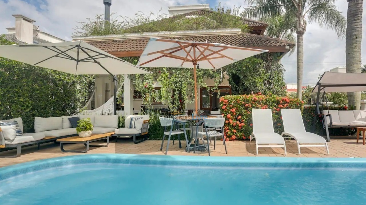 Casa para alquiler de vacaciones em Florianopolis (Jurerê Internacional)