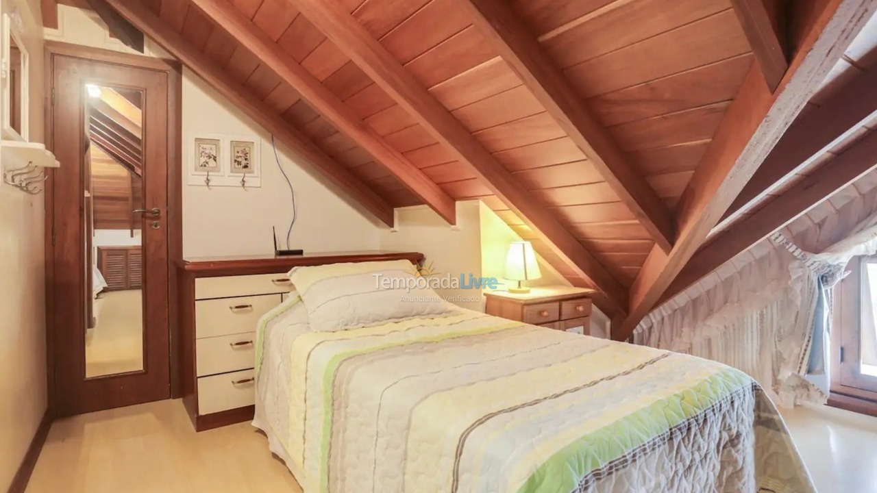 Casa para alquiler de vacaciones em Florianopolis (Jurerê Internacional)