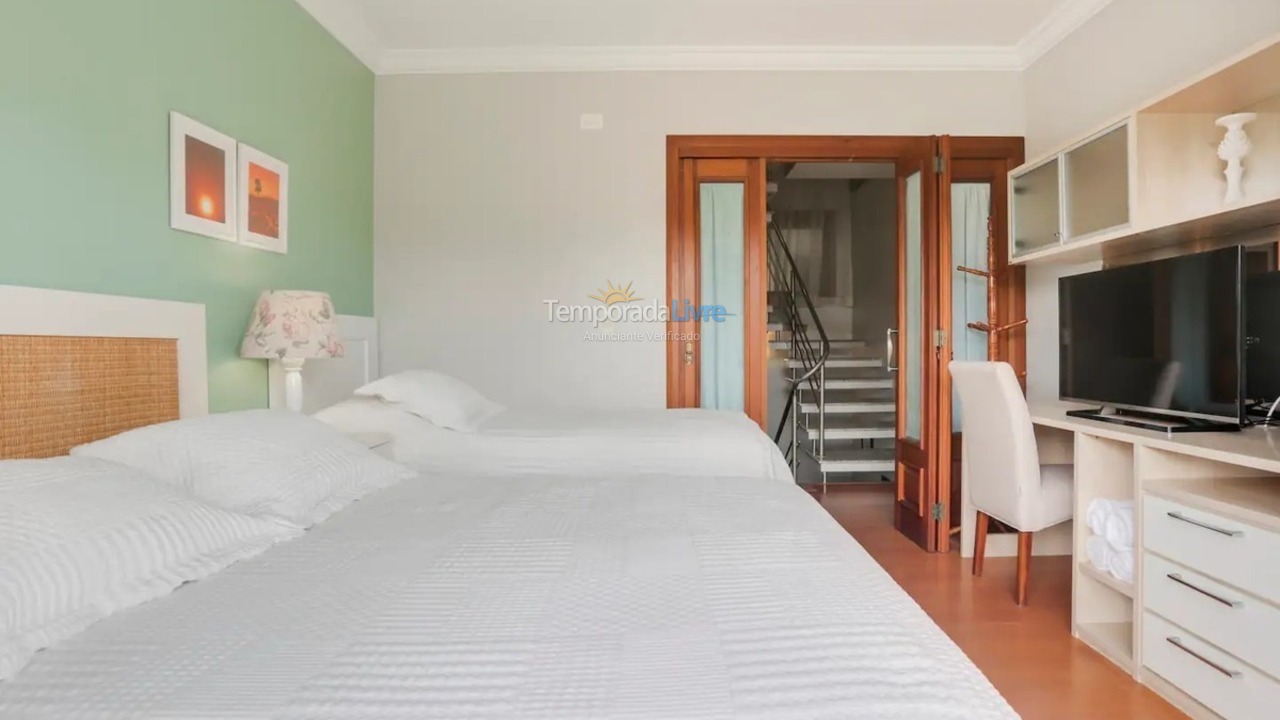 Casa para alquiler de vacaciones em Florianopolis (Jurerê Internacional)