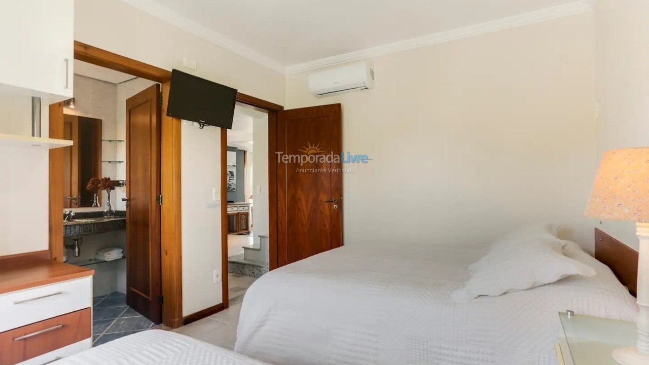 Casa para alquiler de vacaciones em Florianopolis (Jurerê Internacional)