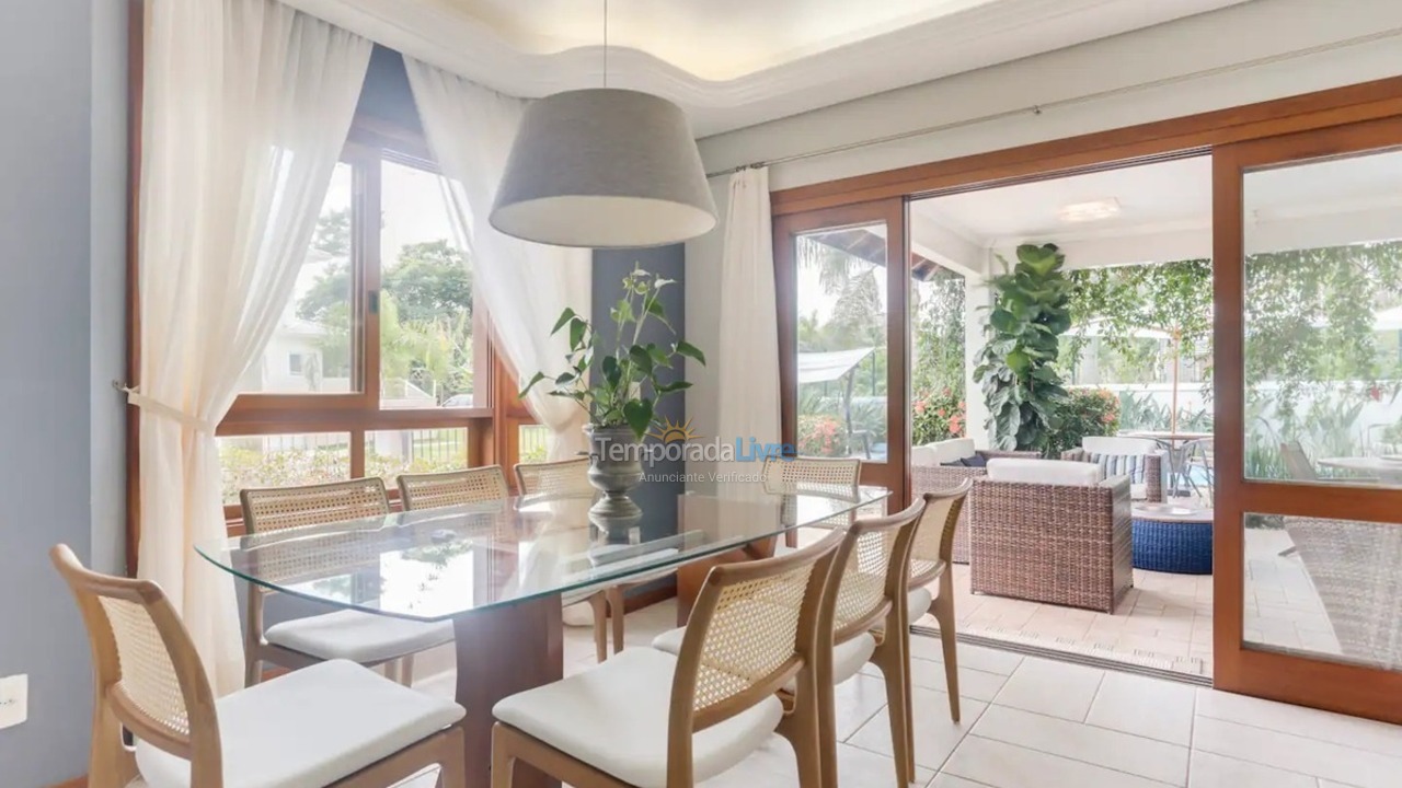 Casa para alquiler de vacaciones em Florianopolis (Jurerê Internacional)