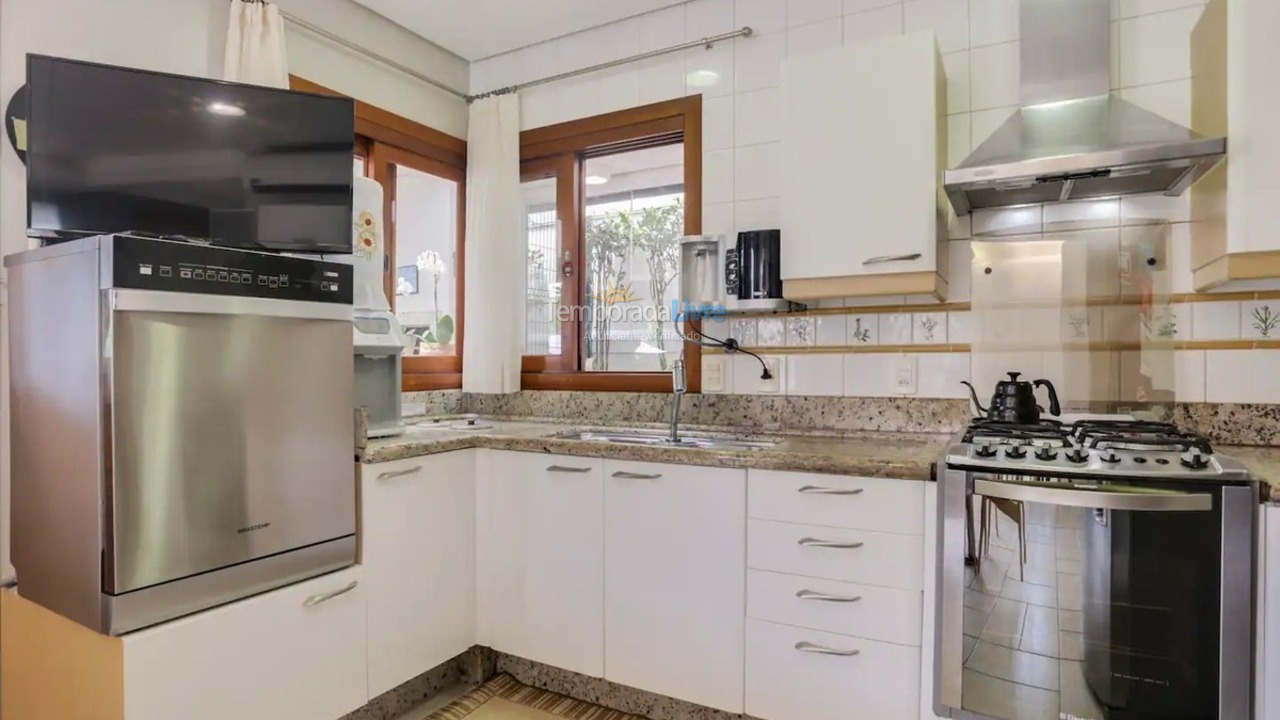 Casa para alquiler de vacaciones em Florianopolis (Jurerê Internacional)