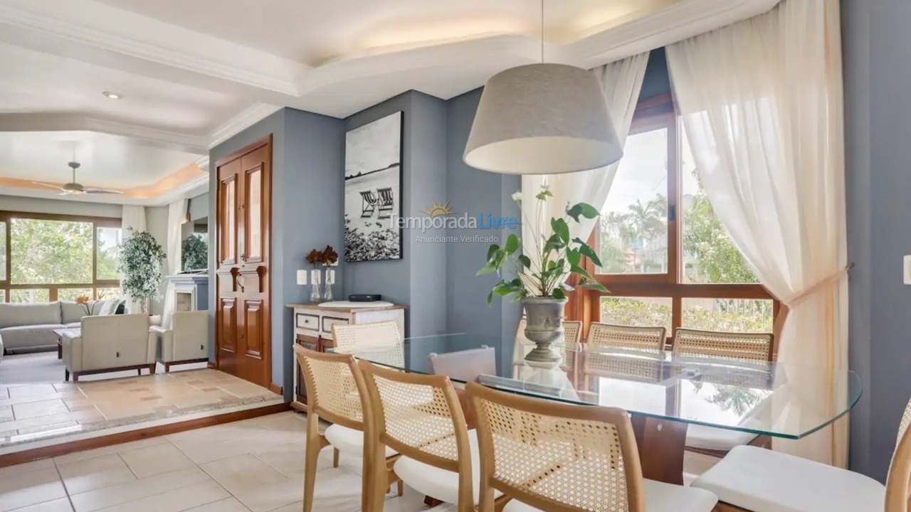 Casa para alquiler de vacaciones em Florianopolis (Jurerê Internacional)