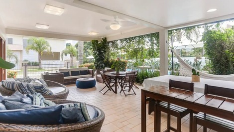 Espectacular casa para 18 personas, PRECIOS del VERANO SOLAMENTE por CONSULTA!