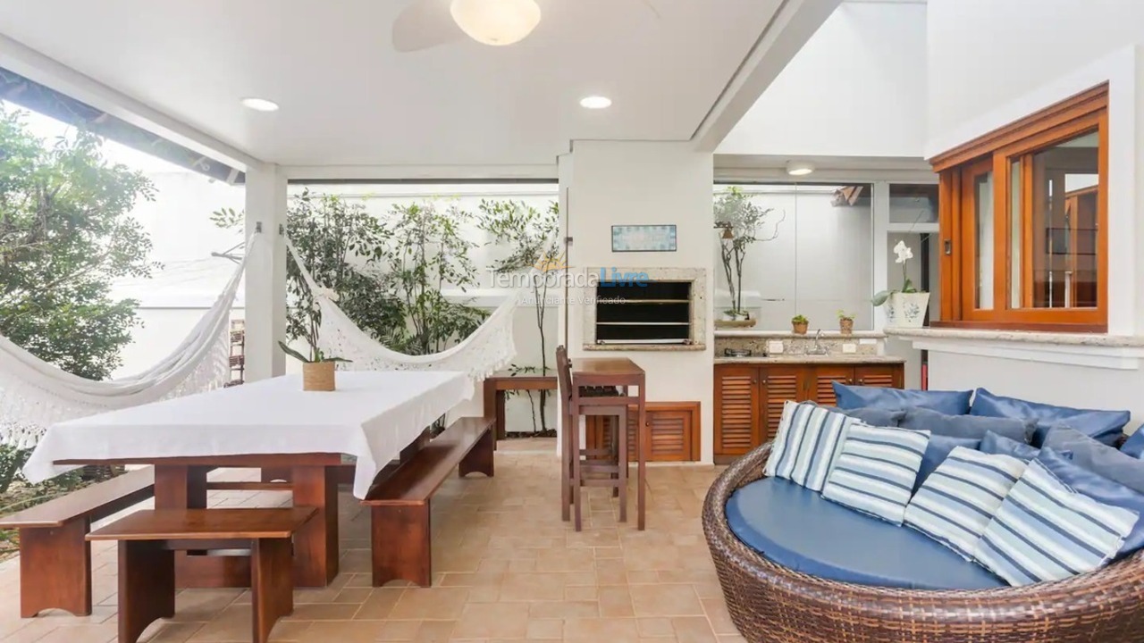 Casa para alquiler de vacaciones em Florianopolis (Jurerê Internacional)