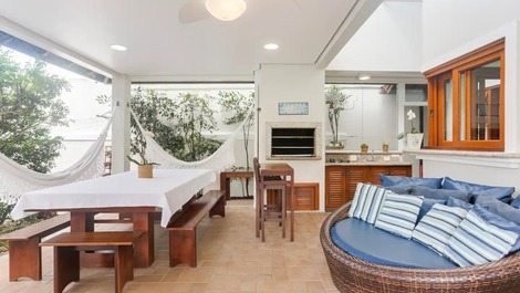 Espectacular casa para 18 personas, PRECIOS del VERANO SOLAMENTE por CONSULTA!