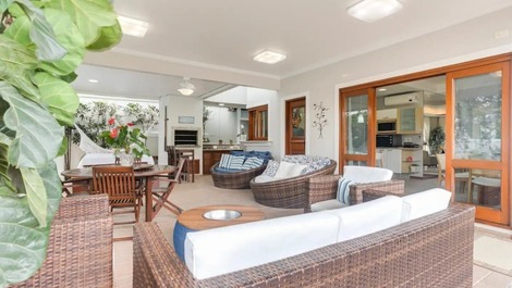 Espectacular casa para 18 personas, PRECIOS del VERANO SOLAMENTE por CONSULTA!