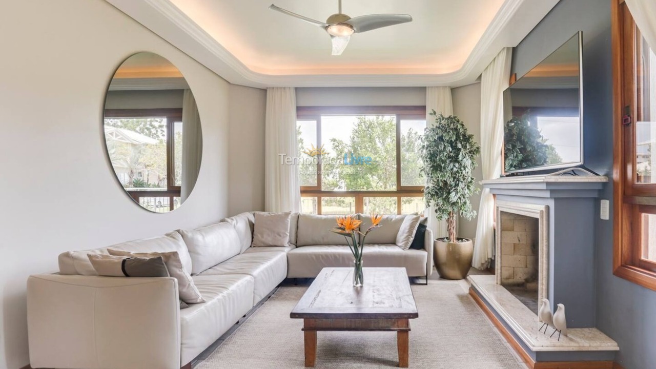 Casa para alquiler de vacaciones em Florianopolis (Jurerê Internacional)