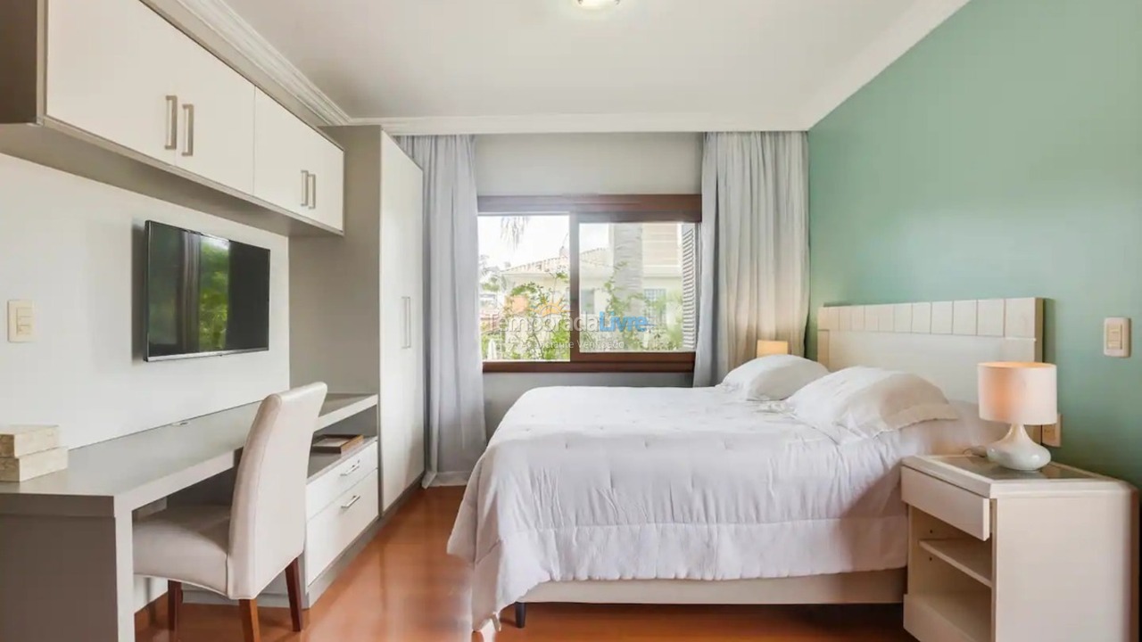 Casa para alquiler de vacaciones em Florianopolis (Jurerê Internacional)