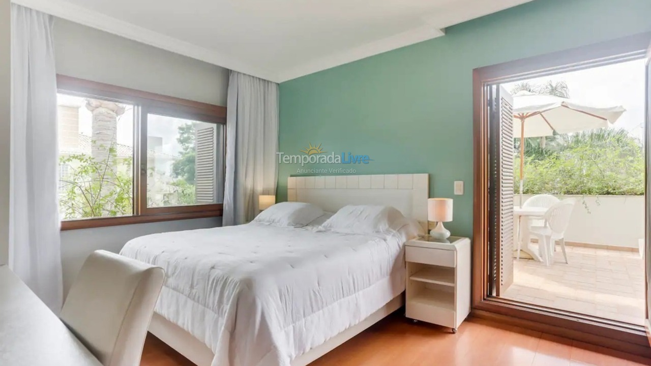 Casa para alquiler de vacaciones em Florianopolis (Jurerê Internacional)