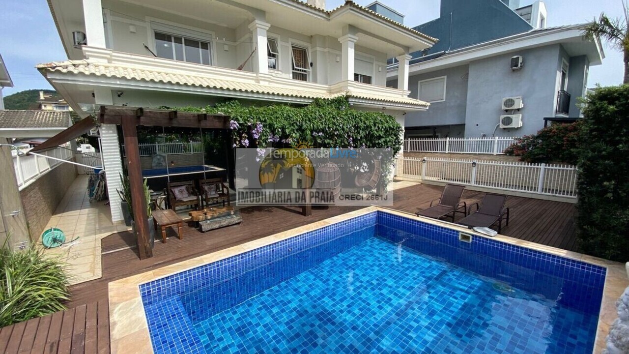 Casa para aluguel de temporada em Florianopolis (Jurerê Internacional)
